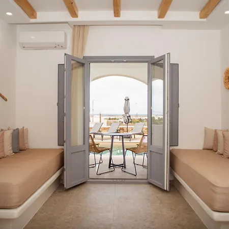 Anais Of Naxos 3* Αγία Άννα