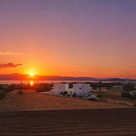 Anais Of Naxos Hotell 3*