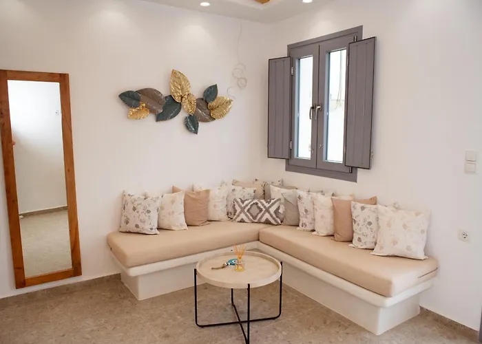 Anais Of Naxos Agia Anna (Naxos)