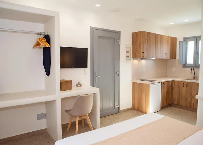 Hotel Anais Of Naxos