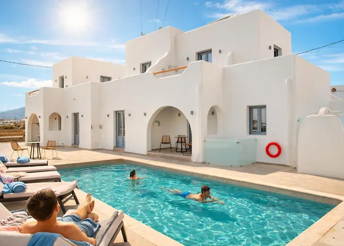 Hotel Anais Of Naxos 3*